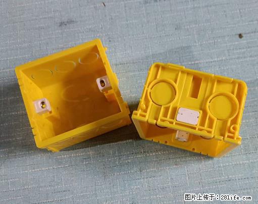 桂林荣泰吹塑、注塑【厂家直销】PVC阴燃电工配件，精品86底盒 - 其他广告 - 广告专区 - 吐鲁番分类信息 - 吐鲁番28生活网 tlf.28life.net